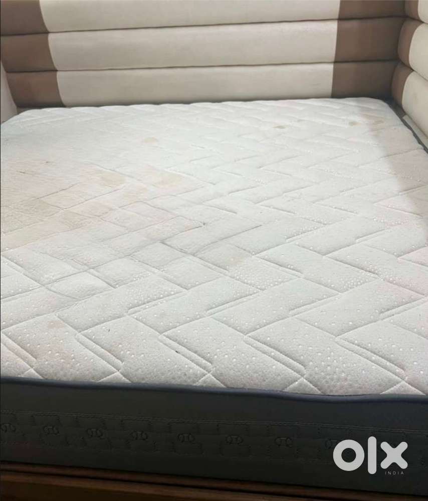10 Inch Wake Up Mattress