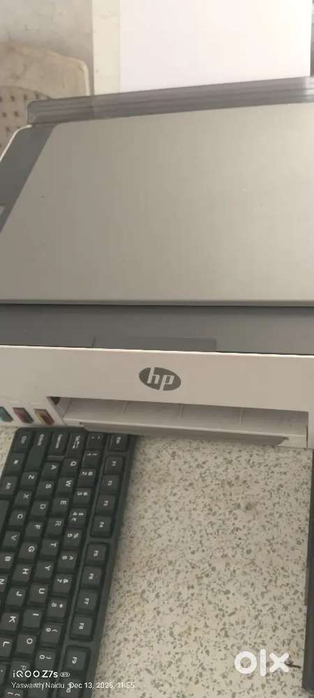 Acer and hp print out machine