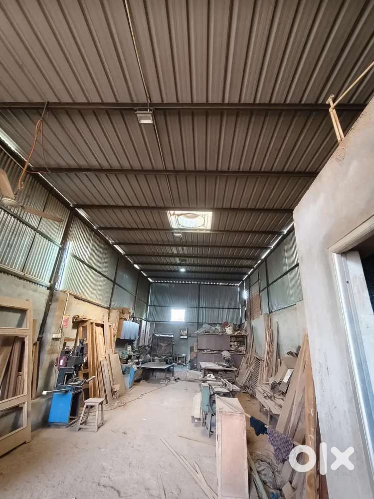 For sell Tin shade Covered property