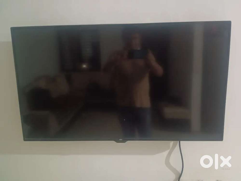 AOC TV 43 inch