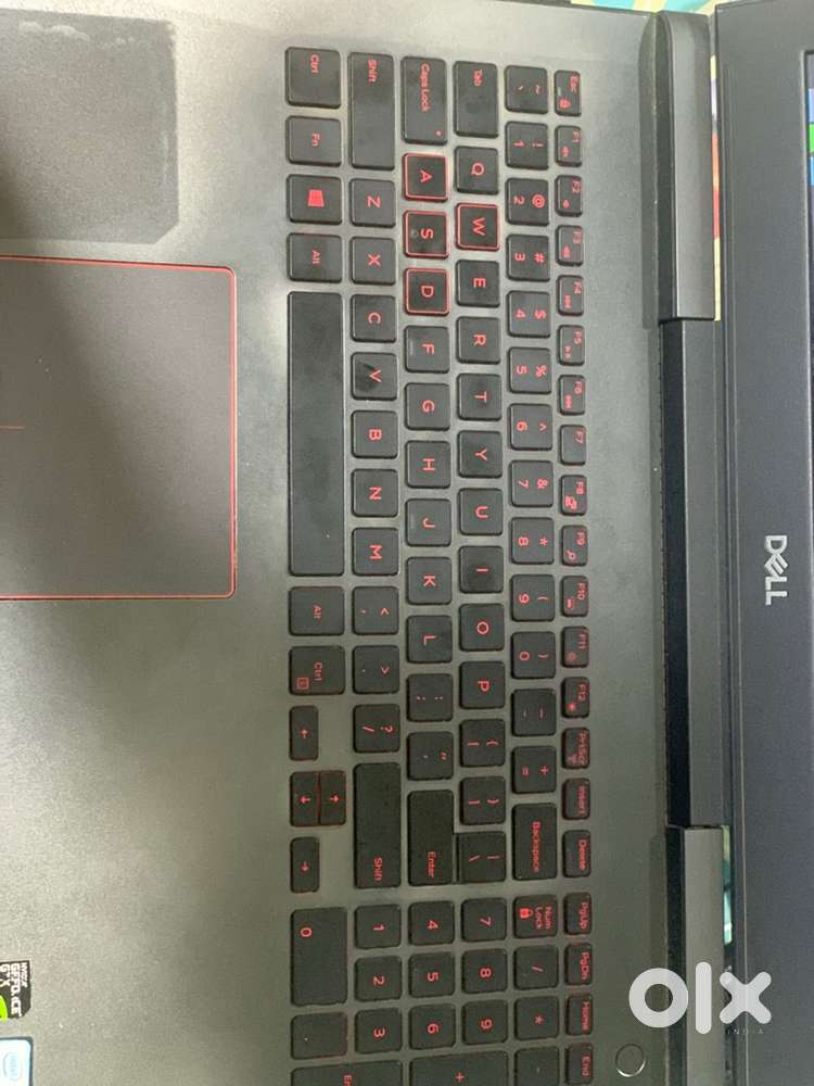 Dell Inspiron 7577 – i7  16GB RAM  128GB SSD  GTX 1050 Ti