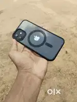 iPhone 12 ram 8.128