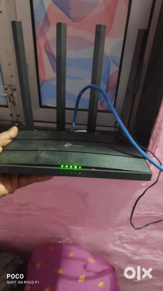 Tplink single band and dual band wifi routers camera extender mesh