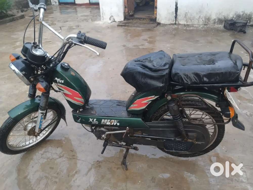 New talent new background and new headlight and side  indicators new