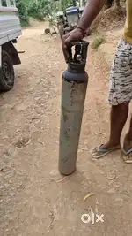 Helper for commercial vehicle