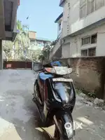 Honda Activa 110 cc scooty is on showroom condition