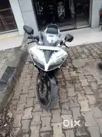 YAMAHA R15S