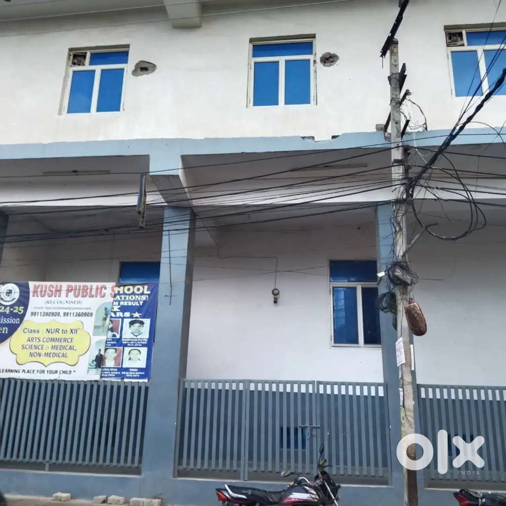 80 Gaj plot /Monthly Rent ₹3000 Demand ₹21L!Surya vihar  Faridabad