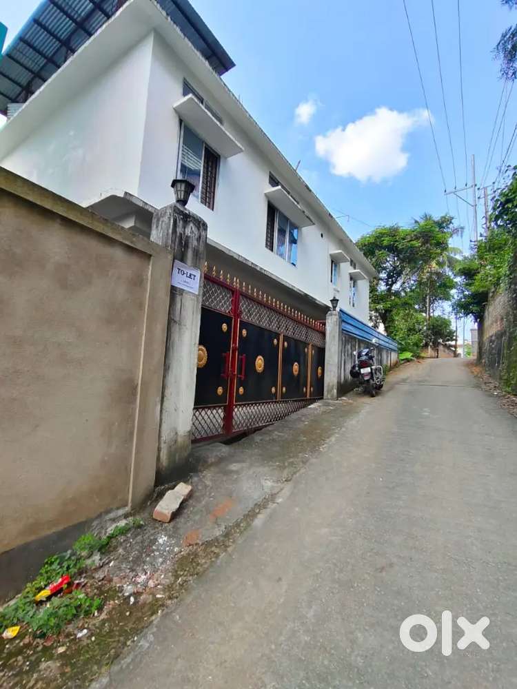 3bhk for rent @15000 at Beltola