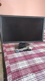 Dell - Computer Monitor