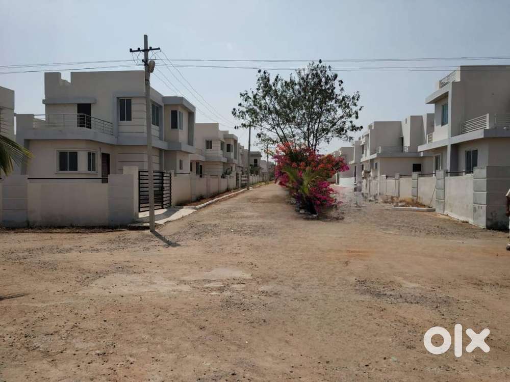 Duplex 4 BHK Beautiful Independent Villa for Sale in Shadnagar