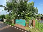 1000 sq mtrs plot with house and Garden for sale in Colvale