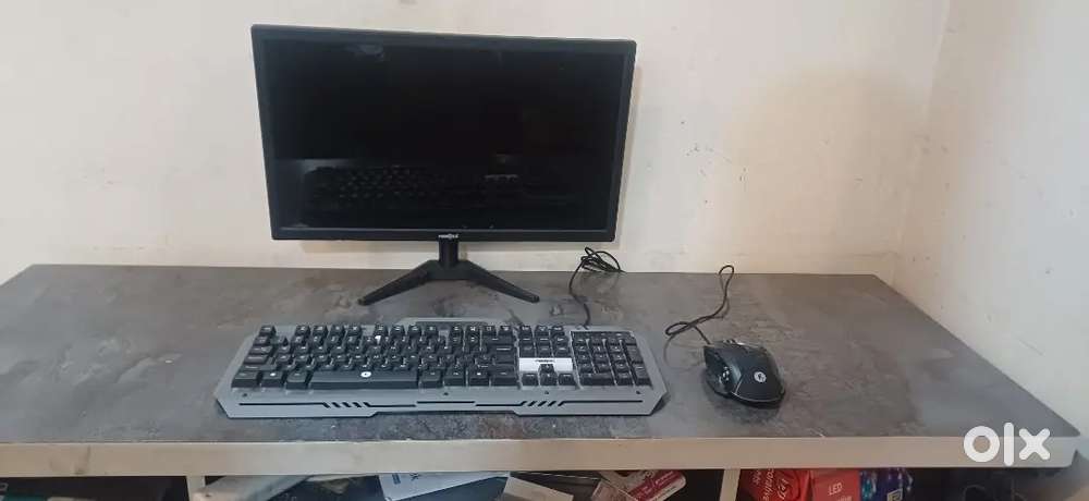 Monitor keyboard mouse