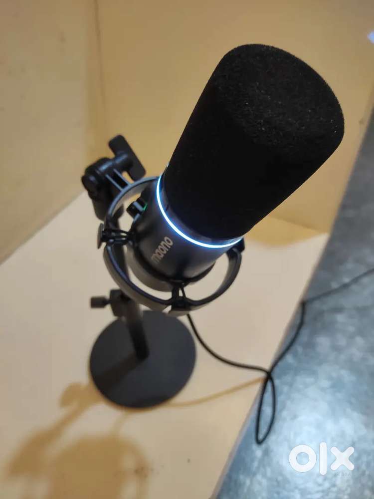 Maono pd 200x with stand. 2years warranty, best dynamic microphone