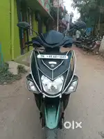 Yamaha RaY ZR 2017