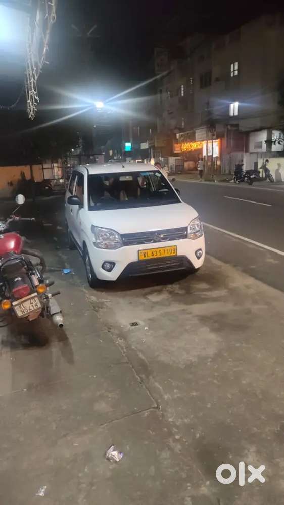 New WagonR 2025 model taxi car for daily rent