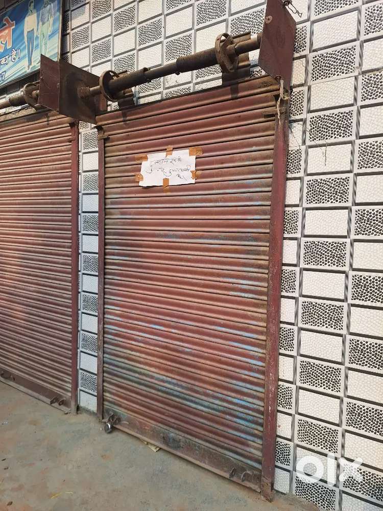 Shop available for rent