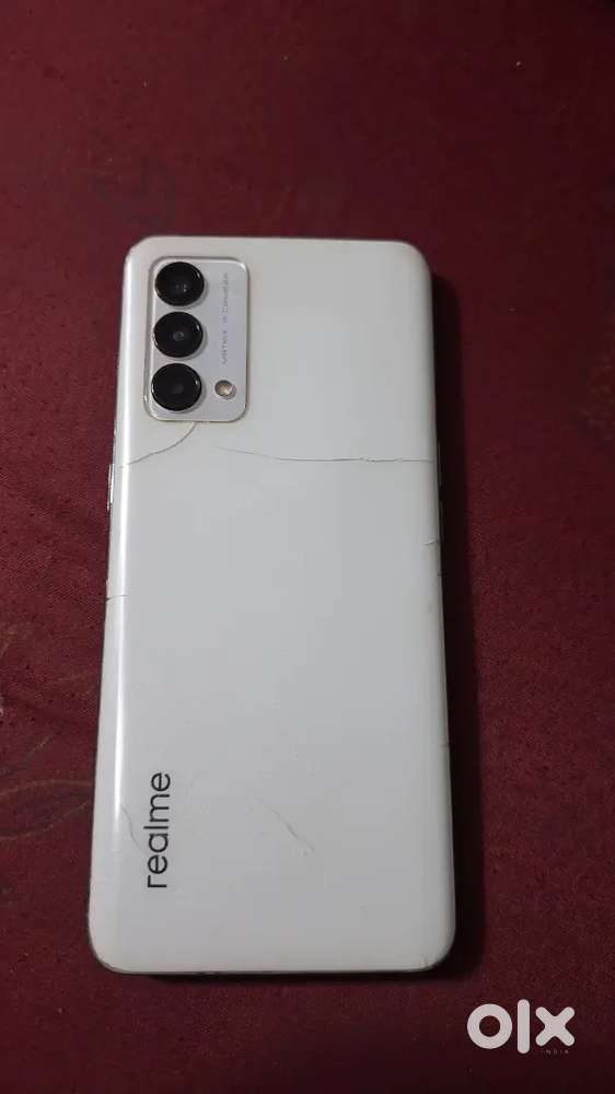 Realme GT Luna White