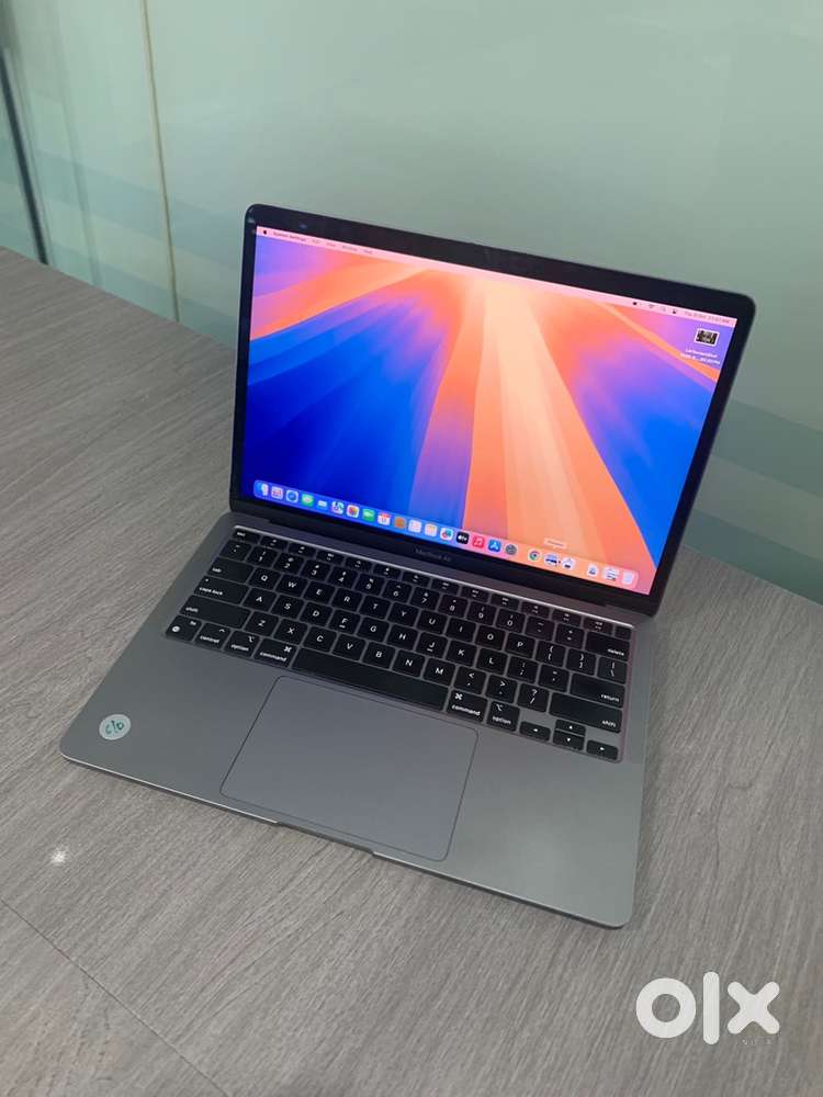 Apple MacBook Air A2337 M1 Chip 2020 8GB 512GB Warranty