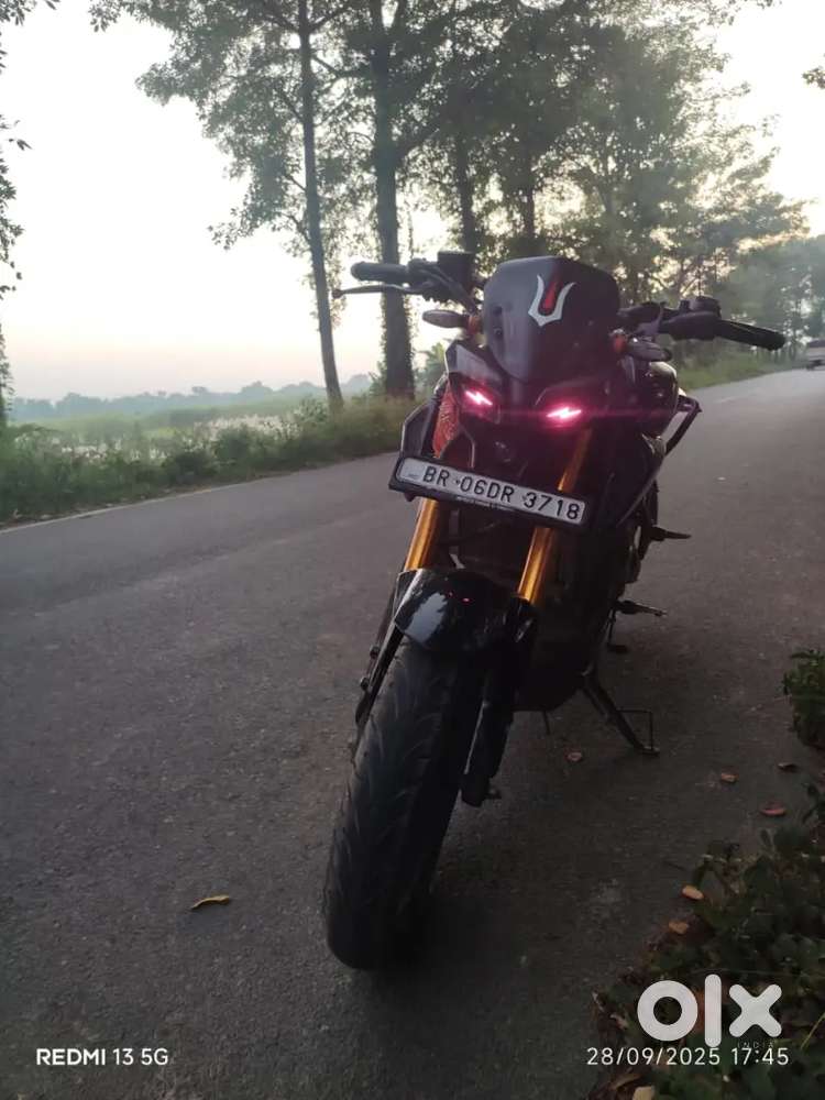 Urgent selling serious buyer hi msg kro