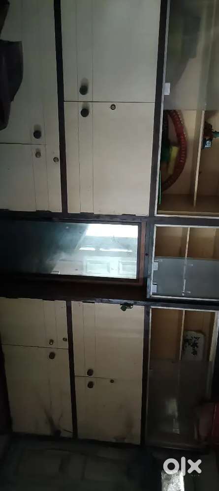 Dressing and wardrobe water proof plywood