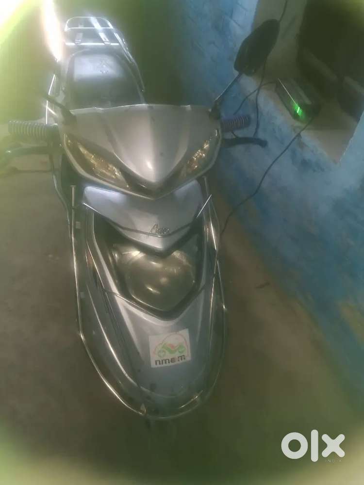 Amo electric scooter