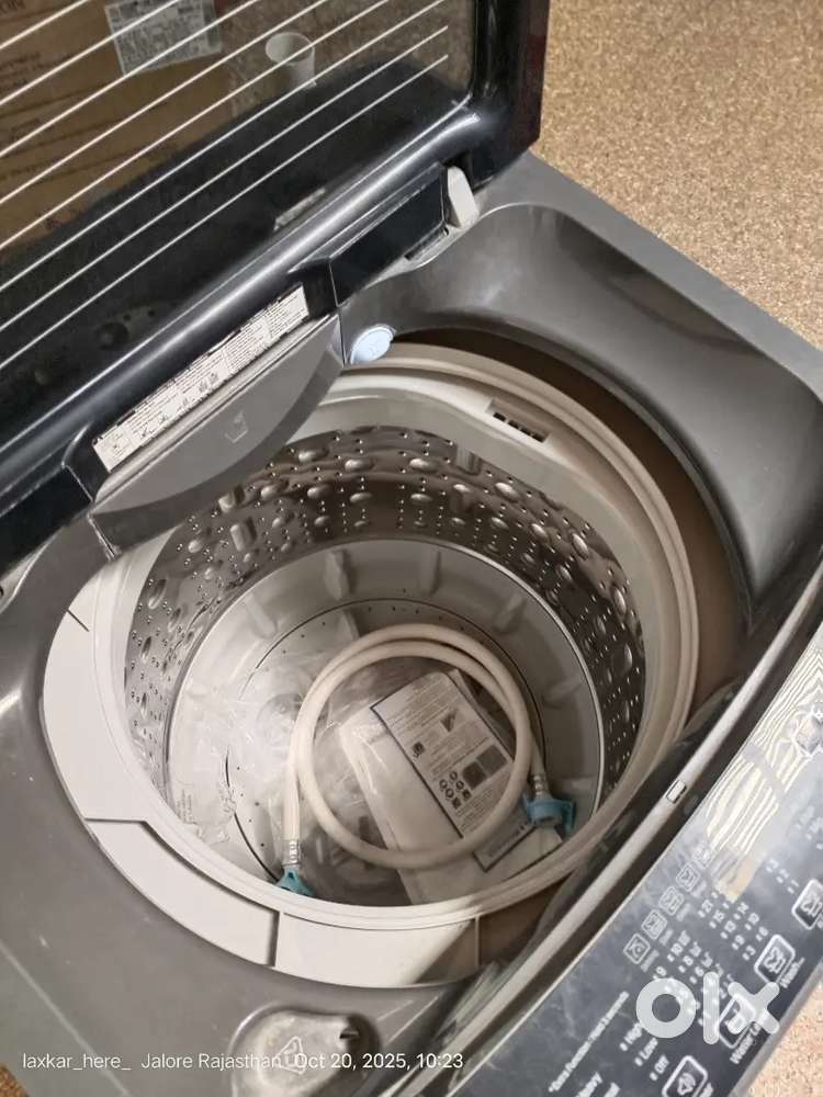LG 8KG FULLY AUTOMATIC WASHING MACHINE