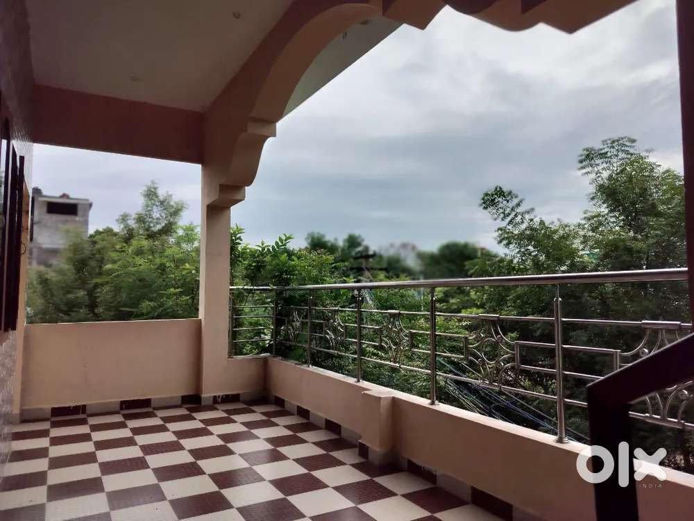 RENT HOUSE NEAR VIT