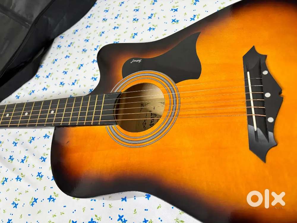 Guitar for sale