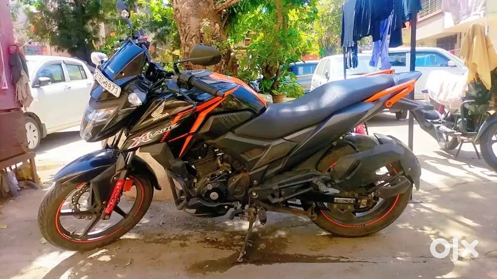 Honda XBlade BS6 Superb Condition