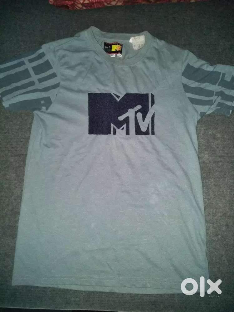 Best T-shirt light blue colour
