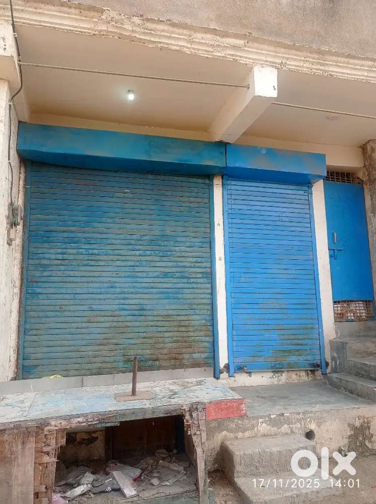 Ganga par Tribhuvan khera