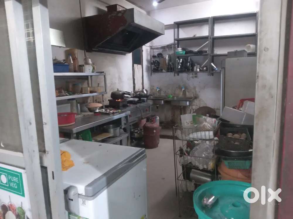 Restorent for lease