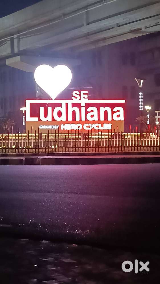 Need personal secretary female