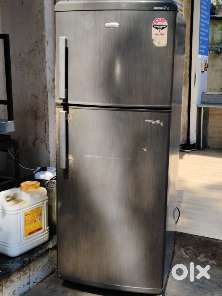 Whirlpool dual door fridge