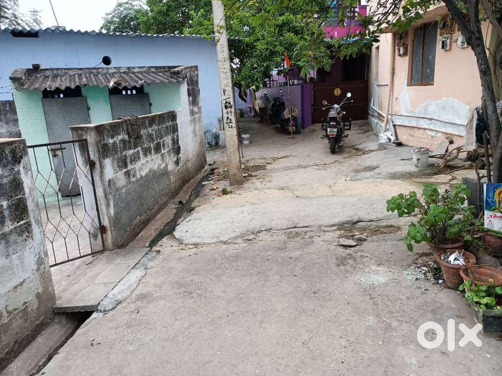 old building 3 rental portions for sale