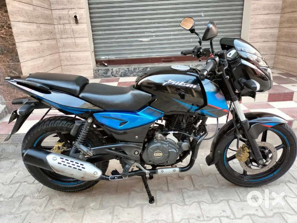 2018 Bajaj pulsar 150 double disc