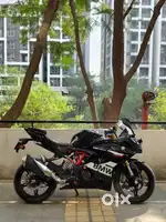 BMW G 310 RR - Cosmic Black