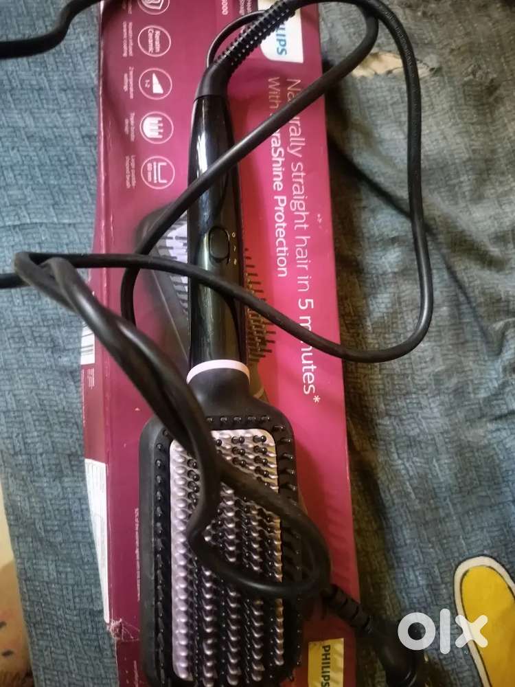 Philips straightener brush