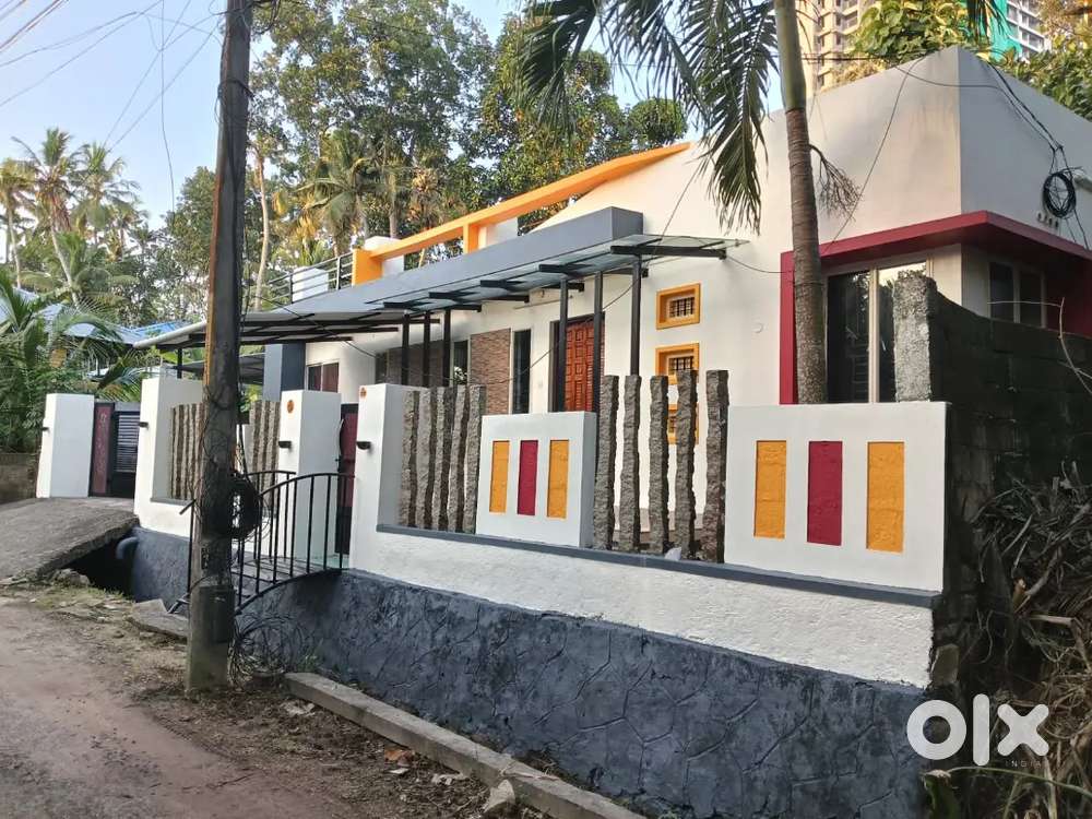 Semifurnished single storey, Kariyavattom, near main road
