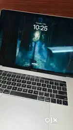 Apple Macbook-Pro 15-inch (2019) - i7/16GB RAM/512 GB SSD - Well