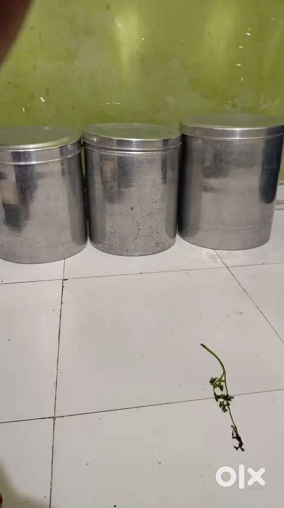 Jarman ka dabba 3 ka set 10kg ka ek hai (only cesh)lage ga