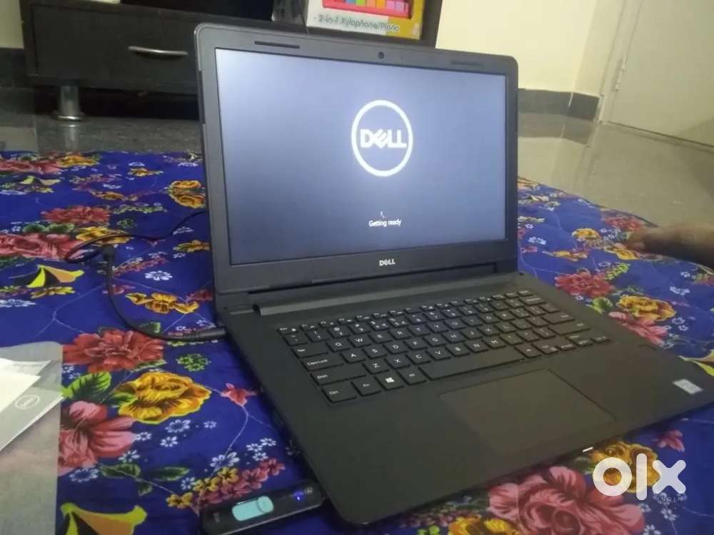 Dell laptop 8gb ddr4 ram i3 7th generation