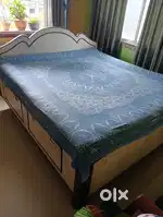 KING SIZE BOX BED WITH KURLON MATTRESS