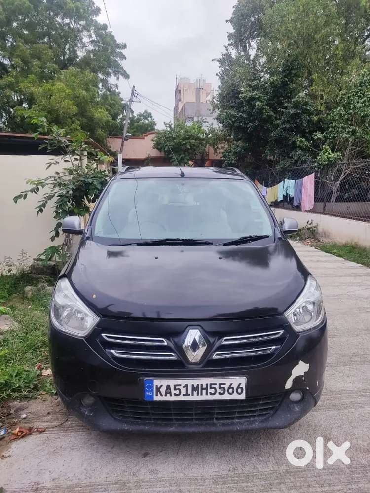 Renault Lodgy 2016 Diesel 130000 Km Driven 349000