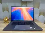 JustMac-Apple MacBook Pro Touch 2019 13” 32 GB RAM/1 TB SSD/Core i9
