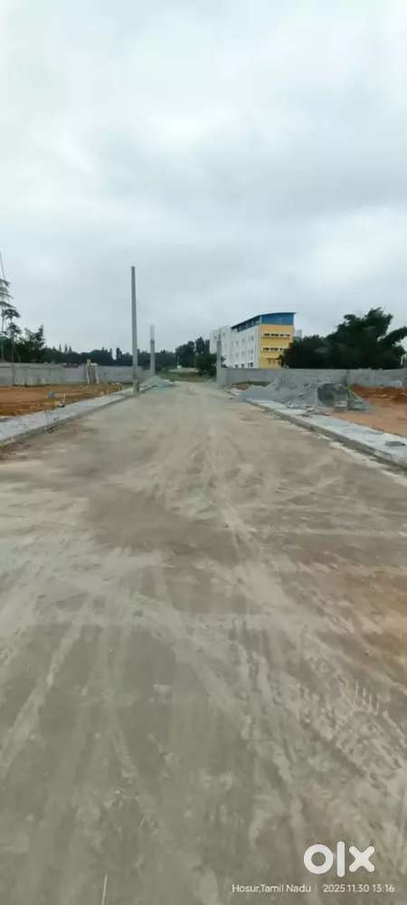 VILLA PLOTS FOR SALE IN JUST 36LAKS