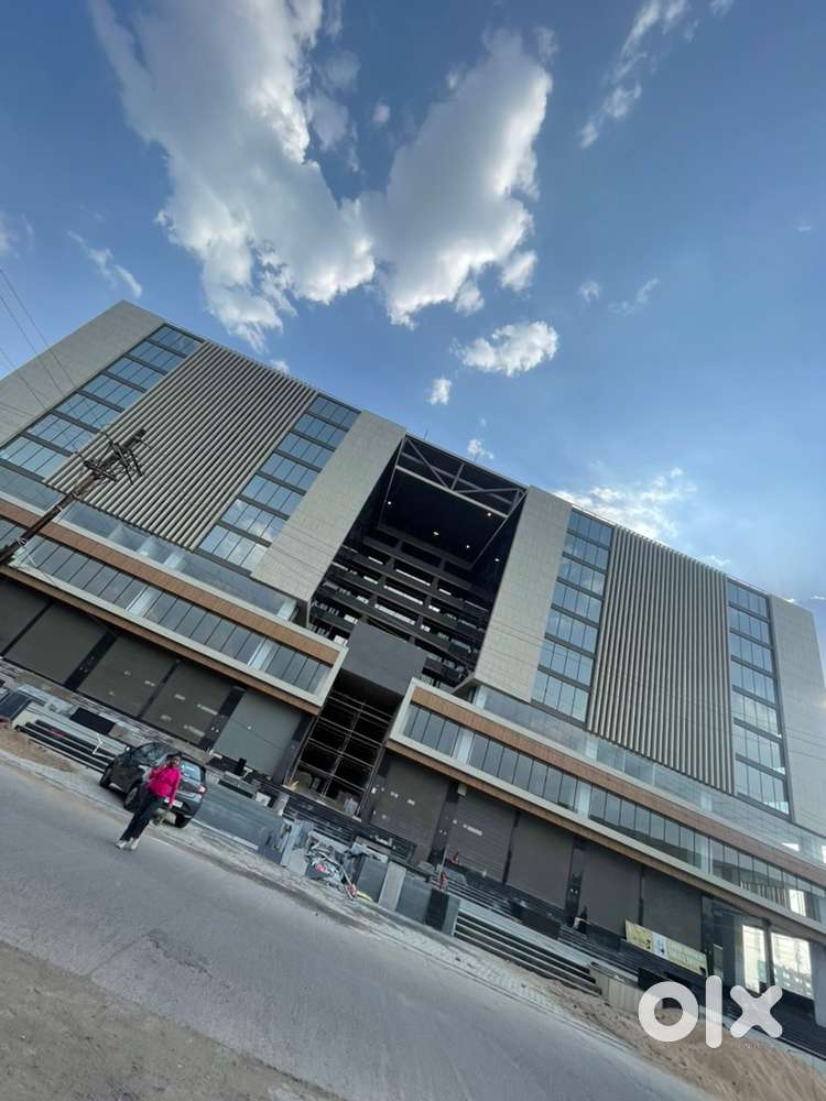 Unfurnished Office Space For sale  Premium Building