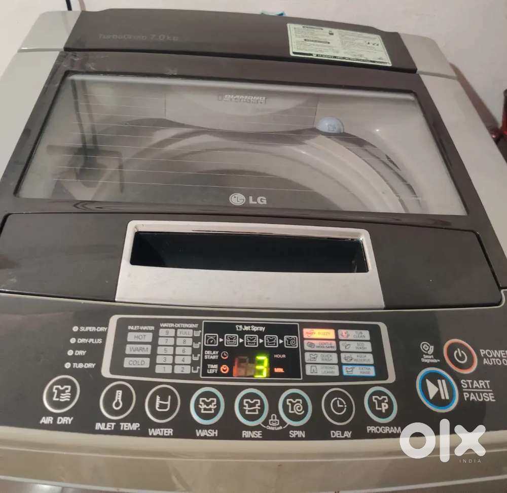 LG TOPLOAD FULLY AUTOMATIC WASHING MACHINE.
