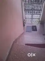 Separate floor for rent